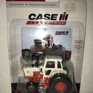 1/64 Case 1570 Tractor With Duals
